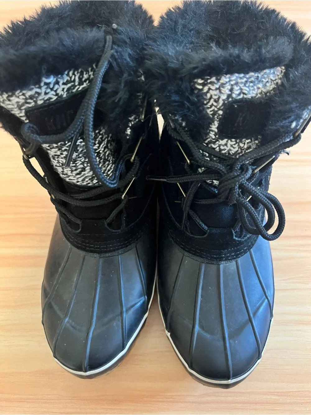 Khombu Lola Black Faux-Fur Cuff Lace-Up Winter Rain Boots